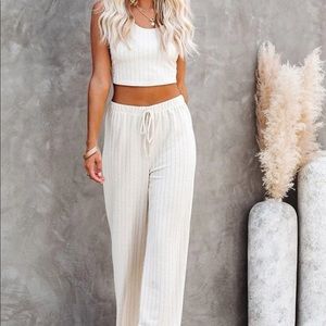 Ribbed knit crop tank and pants set